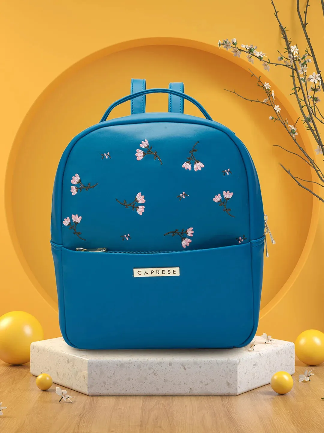 Caprese Dara Backpack Medium Green
